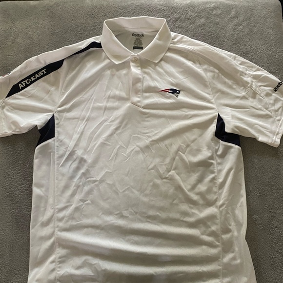 Reebok’s New England Patriots polo shirt - Picture 5 of 9